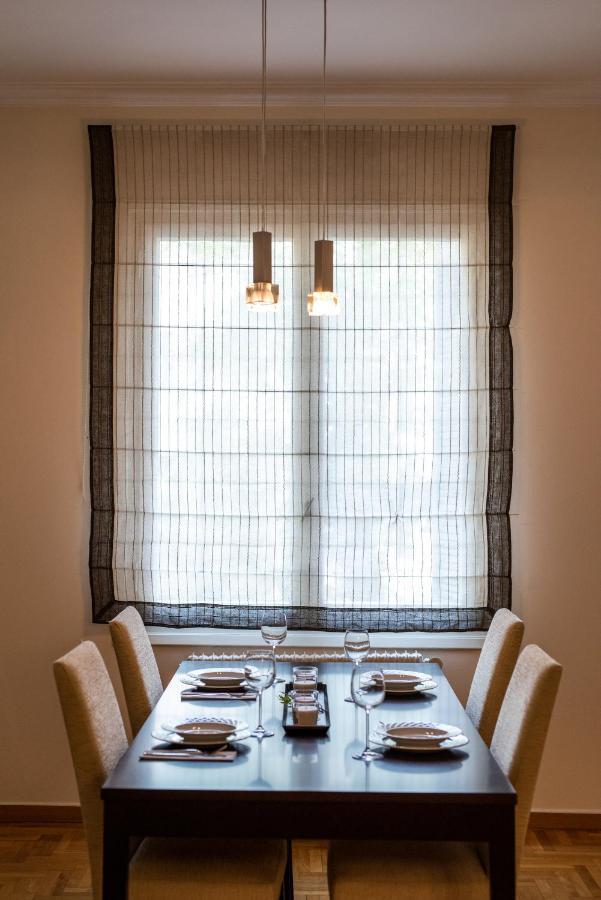 Two Bedroom Apt In Syntagma - Ermou Area أثينا المظهر الخارجي الصورة