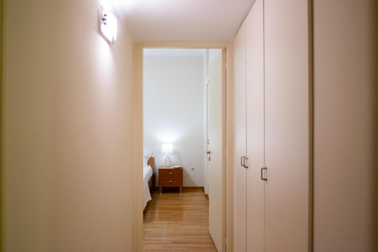 Two Bedroom Apt In Syntagma - Ermou Area أثينا المظهر الخارجي الصورة