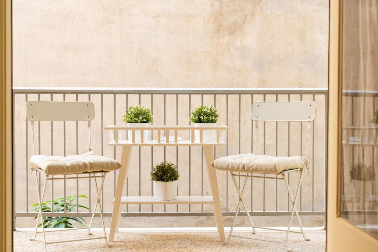 Two Bedroom Apt In Syntagma - Ermou Area أثينا المظهر الخارجي الصورة