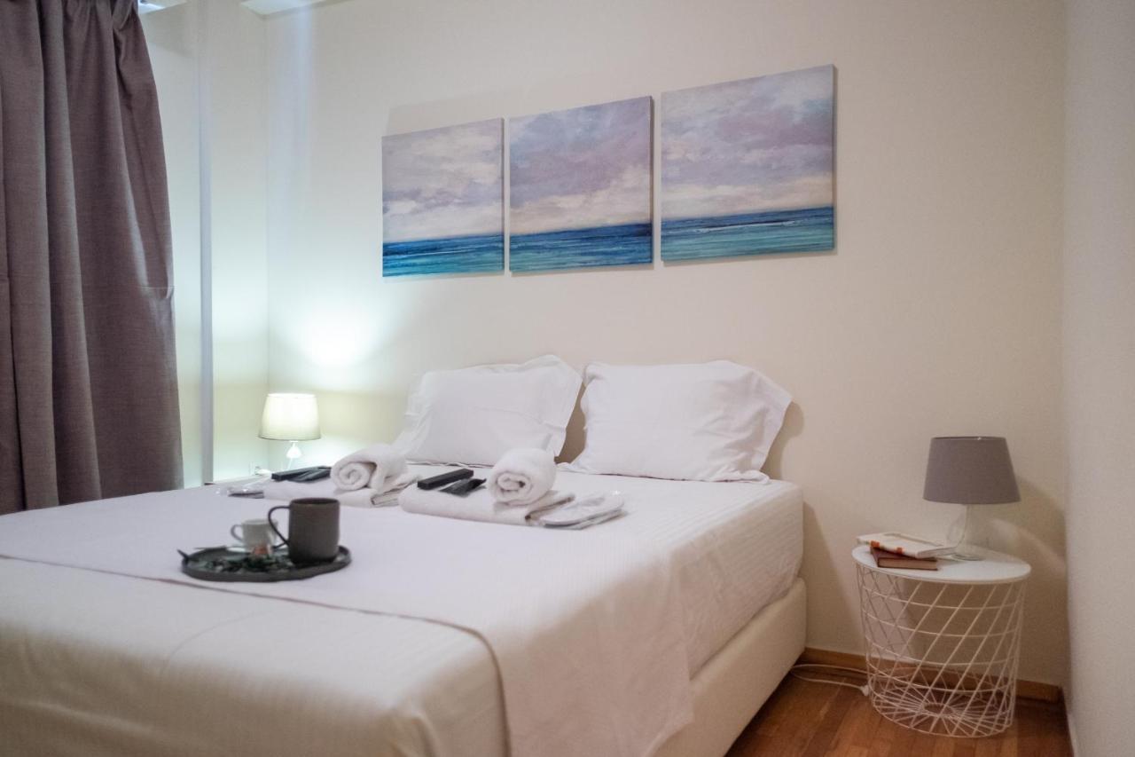 Two Bedroom Apt In Syntagma - Ermou Area أثينا المظهر الخارجي الصورة
