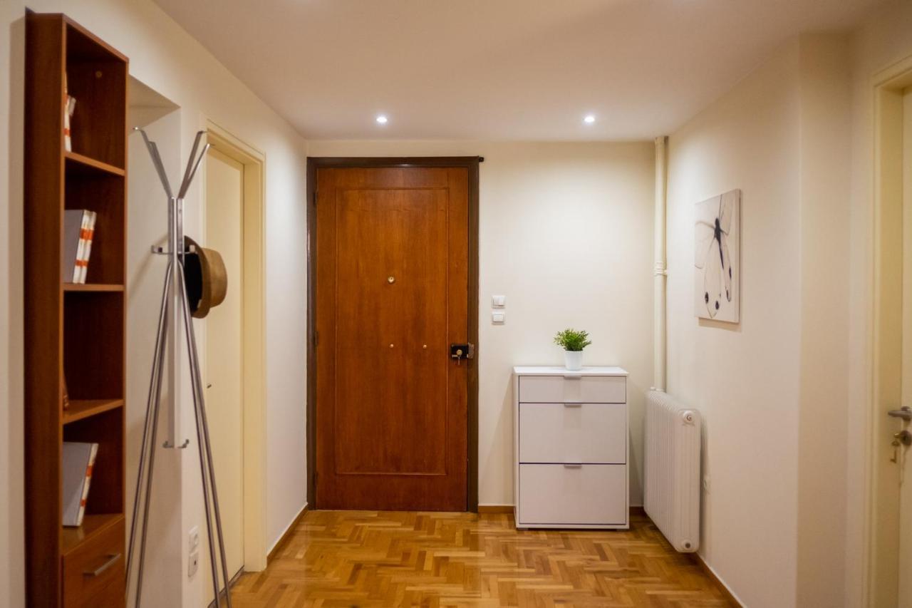Two Bedroom Apt In Syntagma - Ermou Area أثينا المظهر الخارجي الصورة